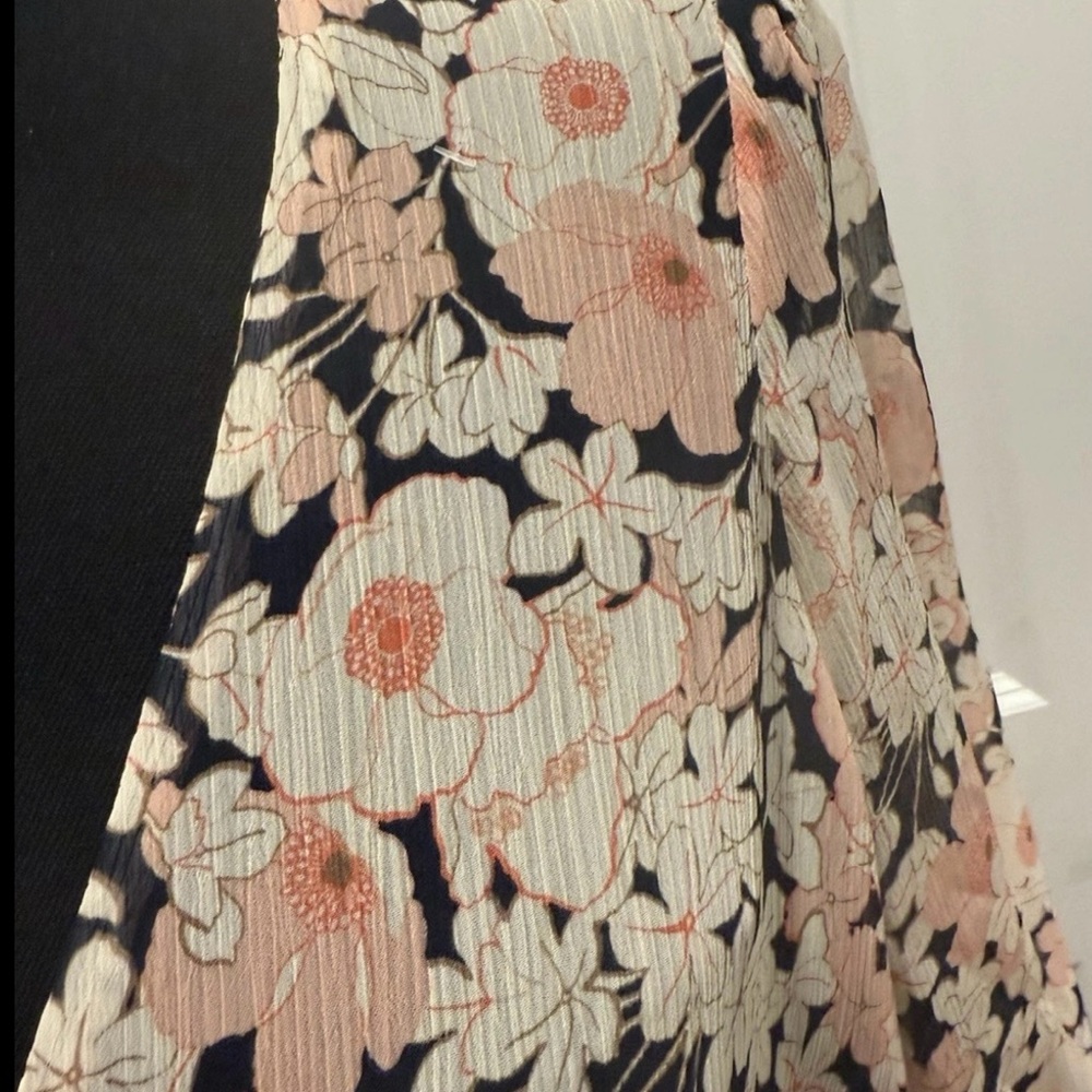 Tommy Hilfiger Women's Multicolor Floral Dress, Keyhole Back, Ruffles, Small NWT - Picture 9 of 15